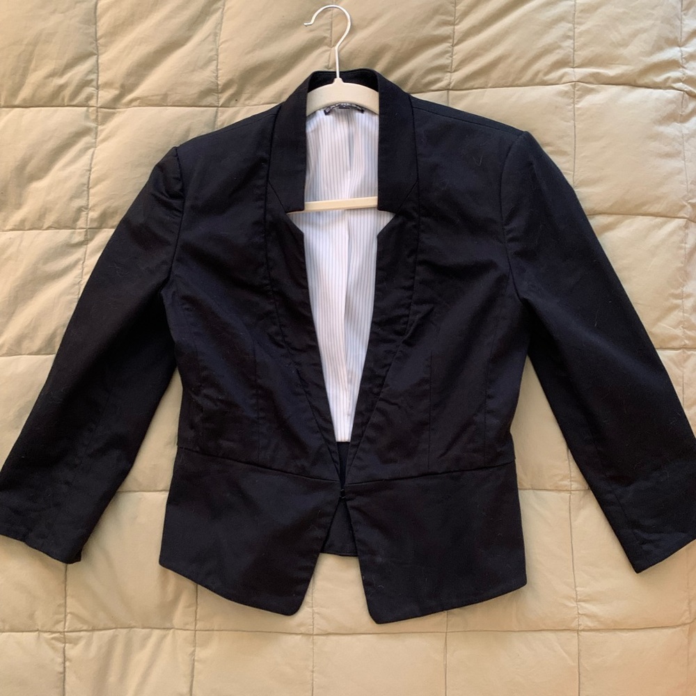 Express crop black blazer